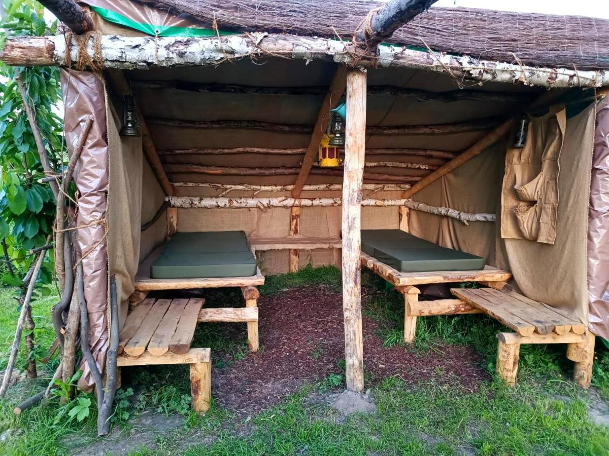 Au Pied Du Trieu, The Shelter Hotel Labroye Exterior photo